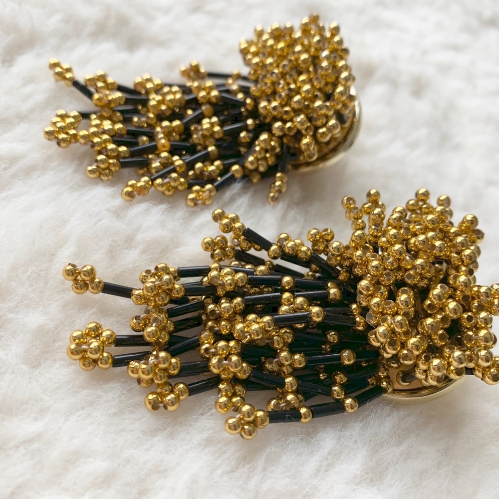 💎3/$30💎 Vintage Large Beaded PE in Black Gold